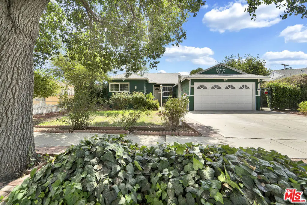 8045 Garden Grove Avenue, Reseda, CA 91335 - Image #1