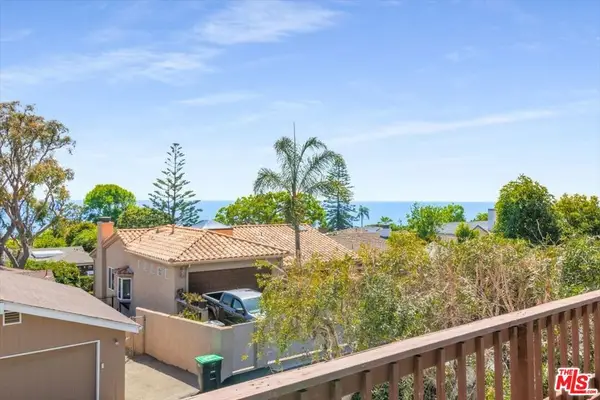 11 S Callecita, Laguna Beach, CA 92651