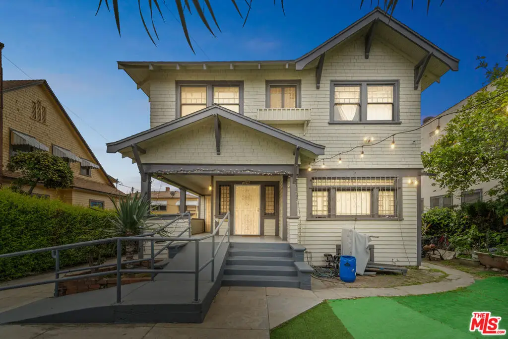 1946 S La Salle Avenue, Los Angeles, CA 90018 - Image #1