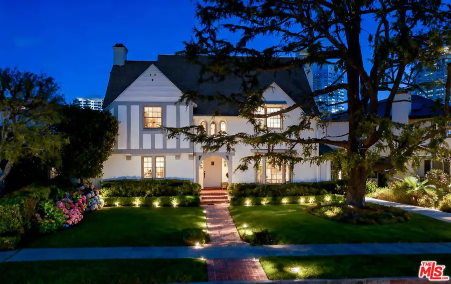 10736 Le Conte Avenue, Los Angeles, CA 90024 - Image #2