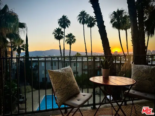 1517 E Garfield Avenue #23, Glendale, CA 91205