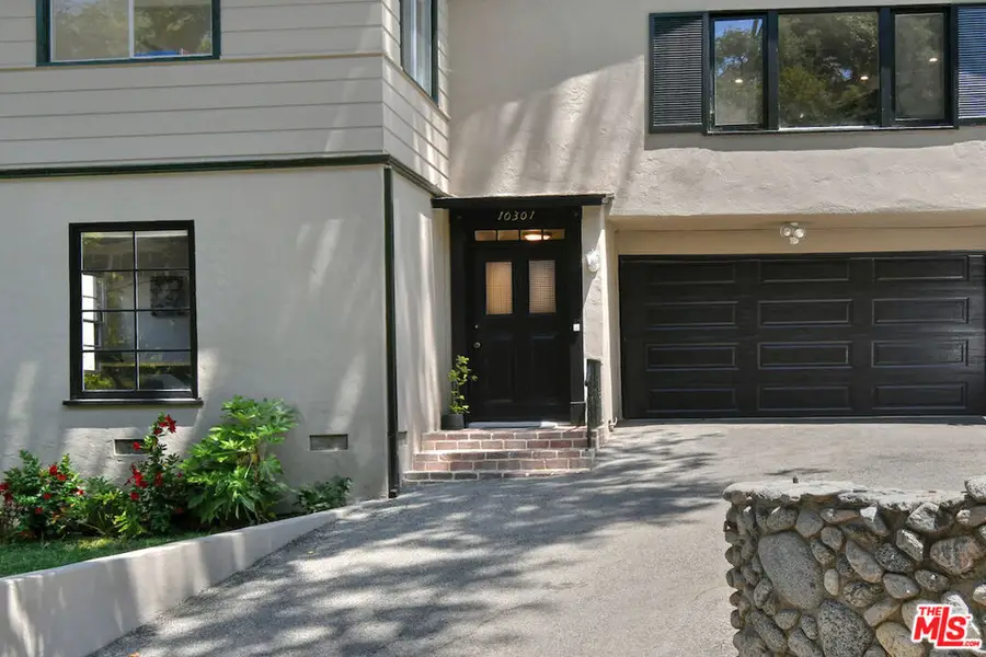 10301 Chrysanthemum Lane, Los Angeles, CA 90077 - Image #3