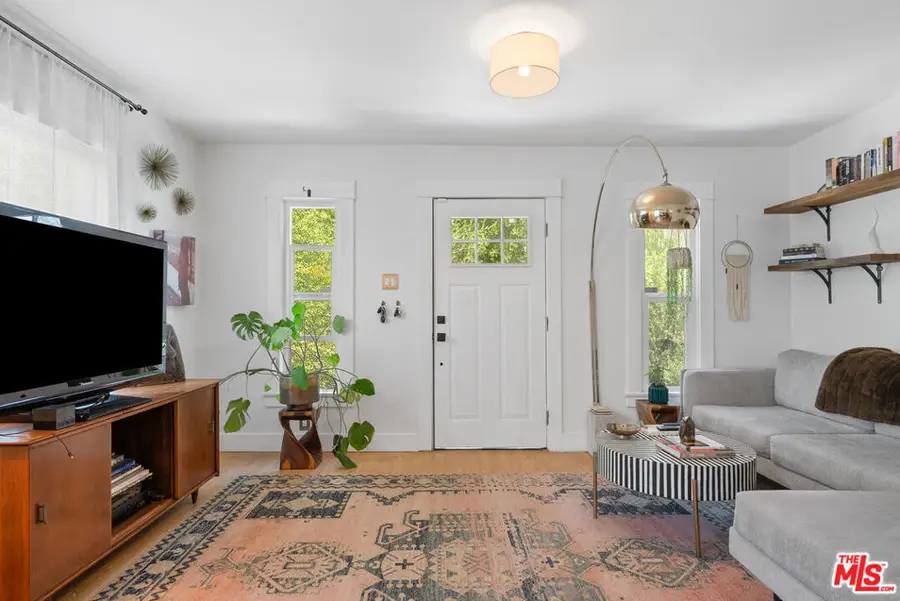 4009 3rd Avenue, Los Angeles, CA 90008 - Image #2