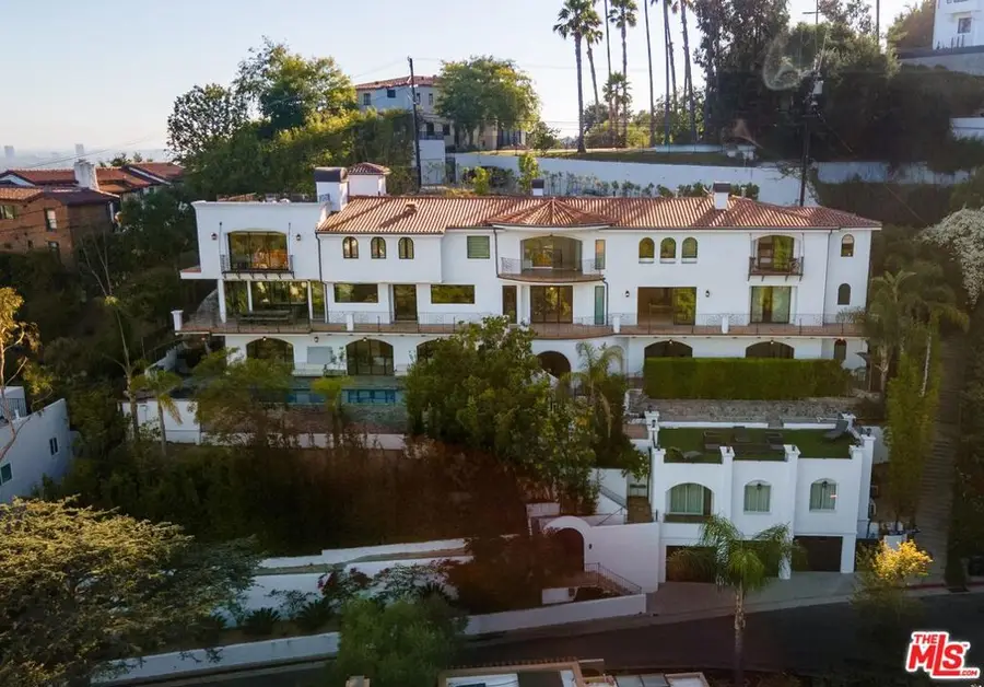 4733 Bonvue Avenue, Los Angeles, CA 90027 - Image #3