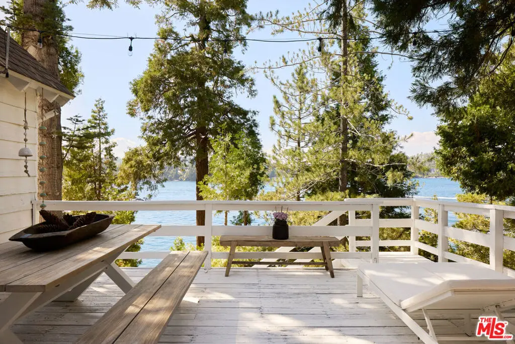 28918 Palisades Drive, Lake Arrowhead, CA 92352 - Image #1