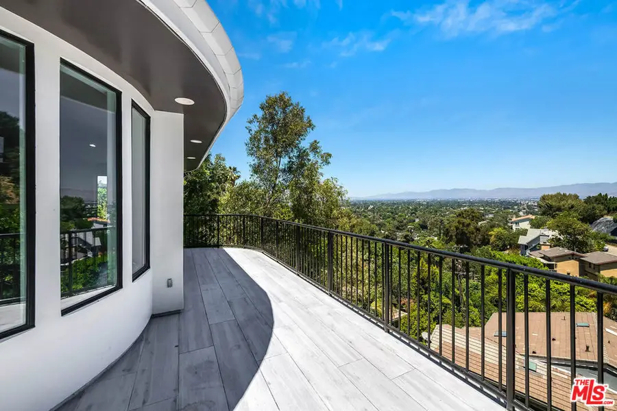11411 Decente Court, Studio City, CA 91604 - Image #3