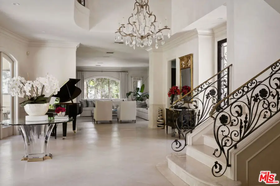 1160 Chantilly Road, Los Angeles, CA 90077 - Image #3