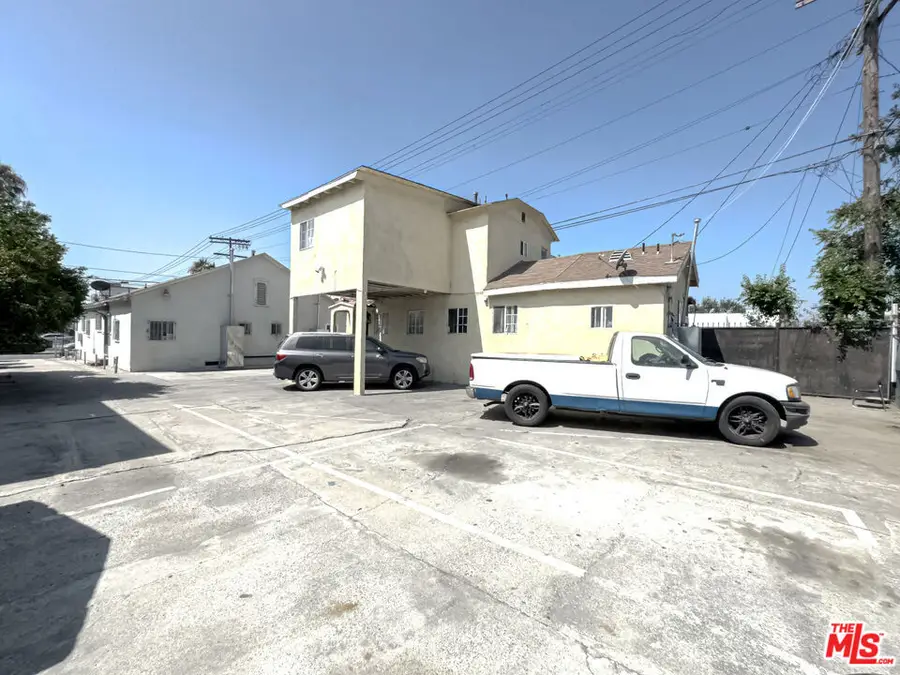 631 E 47th Street, Los Angeles, CA 90011 - #3