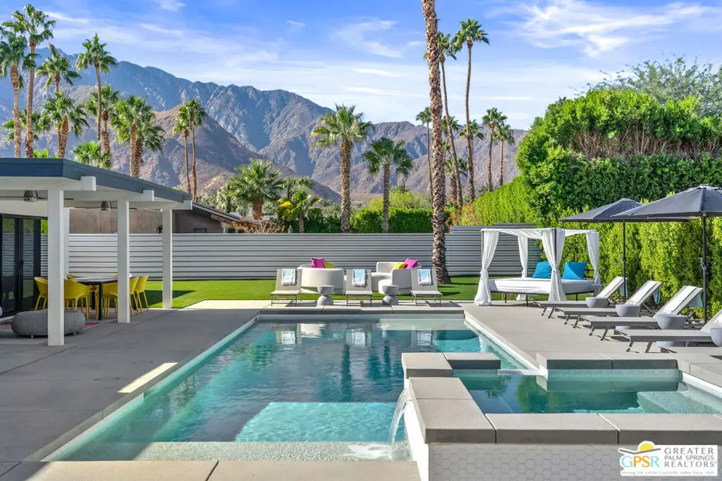 888 E El Conquistador, Palm Springs, CA 92262 - Image #1