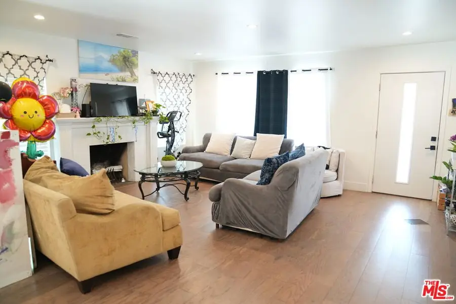 5742 Chesley Avenue, Los Angeles, CA 90043 - Image #2