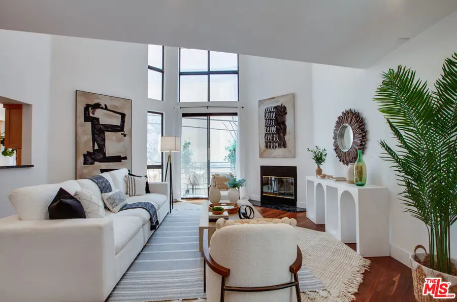 12000 Goshen Avenue #107, Los Angeles, CA 90049 - Image #3