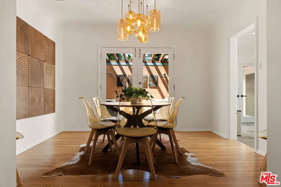 7459 Rosewood Avenue, Los Angeles, CA 90036 - Image #3