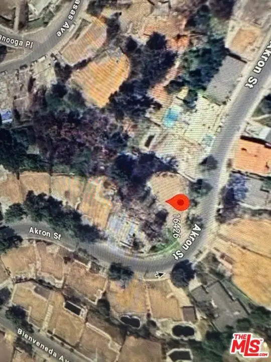 16426 Akron Street, Pacific Palisades, CA 90272