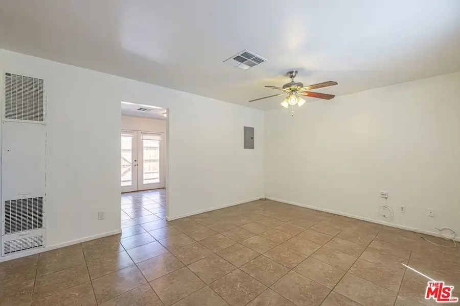 43033 39th Street, Lancaster, CA 93536 - Image #3