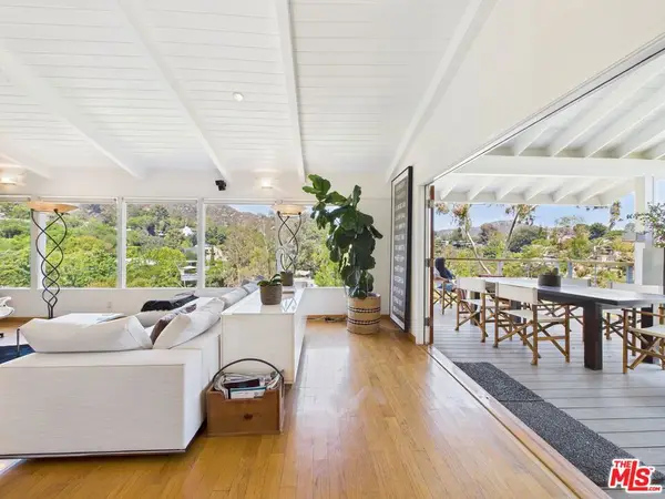 3162 Durand Drive, Los Angeles, CA 90068