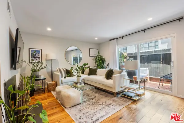 3314 Griffith Park Boulevard #3, Los Angeles, CA 90027