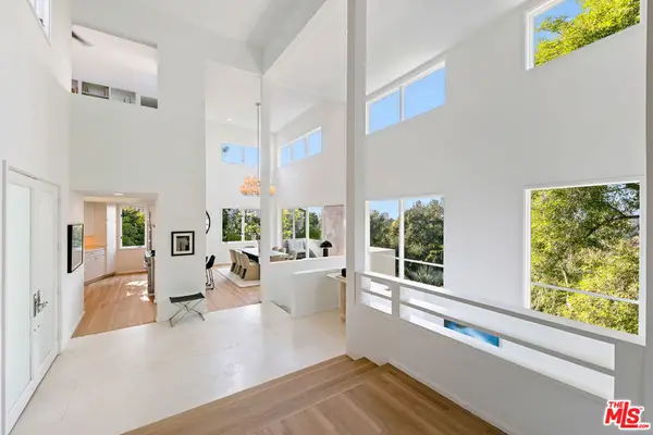 6969 Woodrow Wilson Drive, Los Angeles, CA 90068