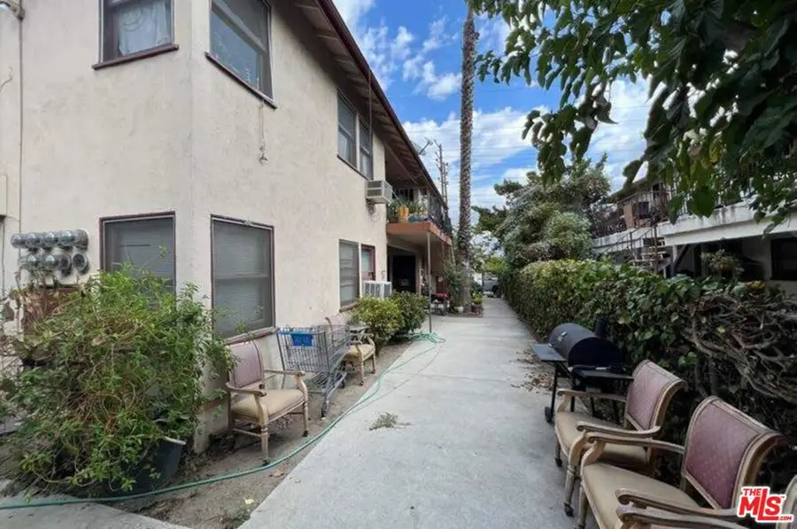 5919 Whitnall Highway, North Hollywood, CA 91601 - Image #2