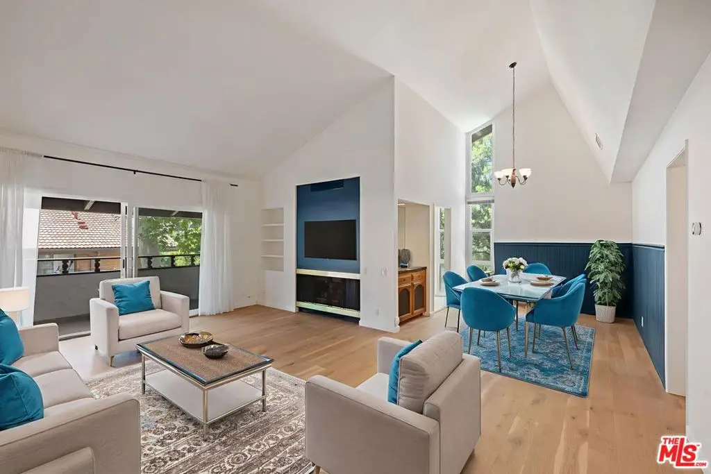 31568 Agoura Road #4, Westlake Village, CA 91361 - #1