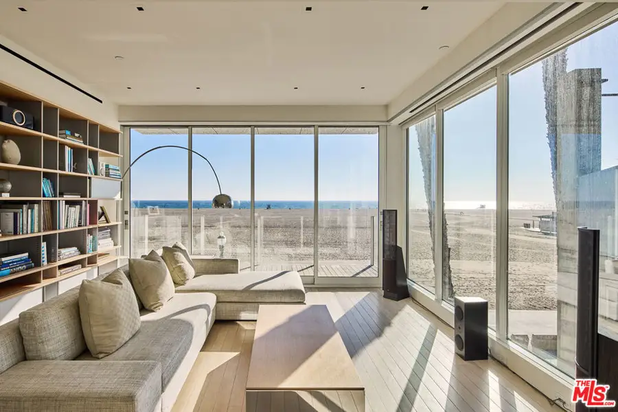 1267 Palisades Beach Road, Santa Monica, CA 90401 - Image #3