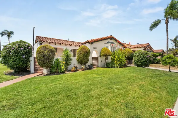 8229 S Mariposa Avenue, Los Angeles, CA 90044