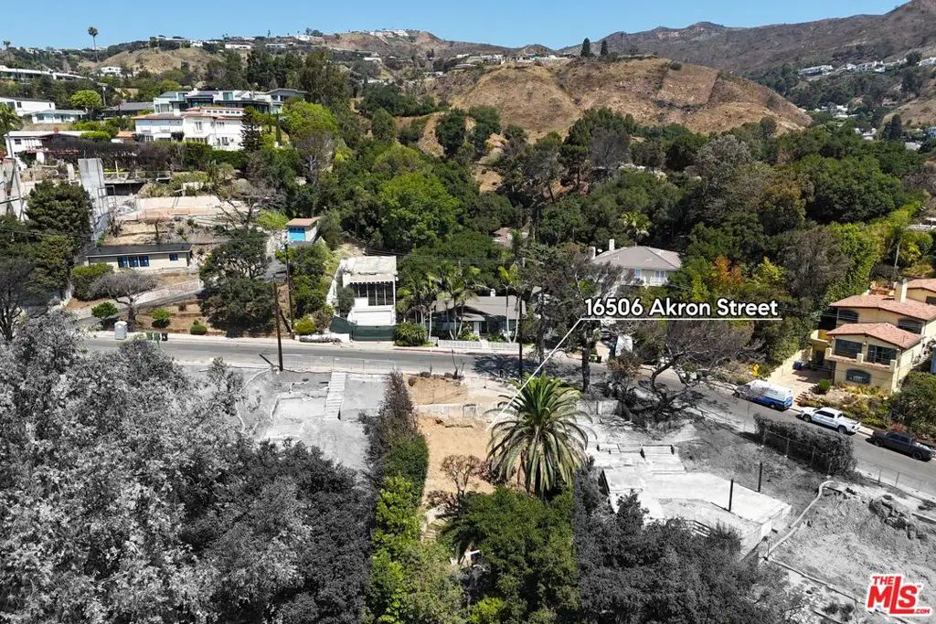 16506 Akron Street, Pacific Palisades, CA 90272 - Image #1