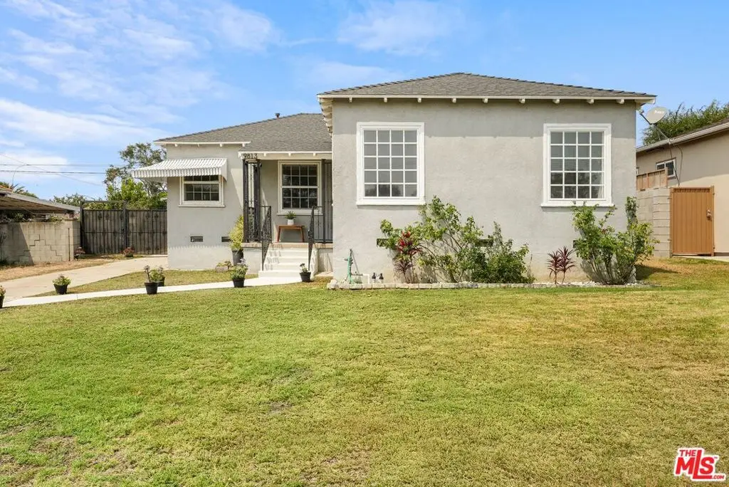 9813 S 3rd Avenue, Inglewood, CA 90305 - Image #1