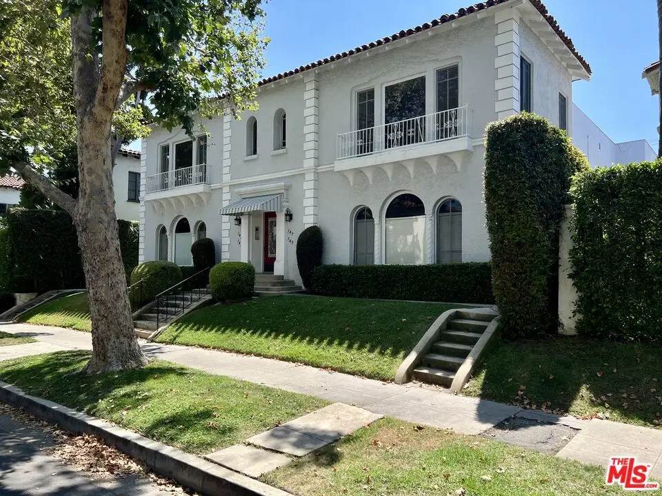 143 N Sycamore Avenue, Los Angeles, CA 90036 - Image #1