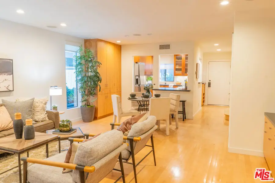 880 Hilldale Avenue #10, West Hollywood, CA 90069 - Image #3