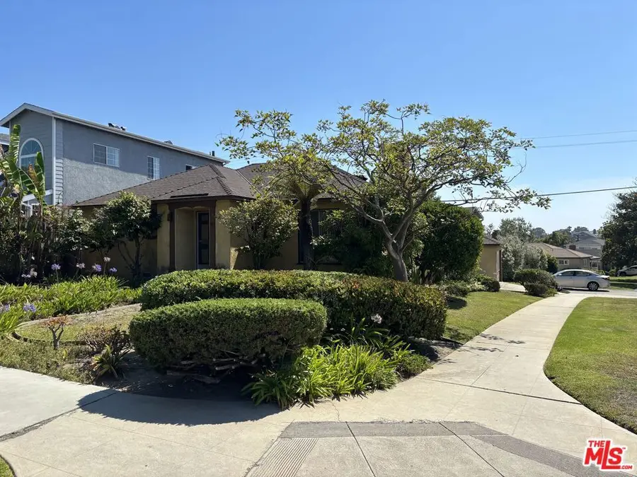 8301 Rayford Drive, Los Angeles, CA 90045 - Image #3