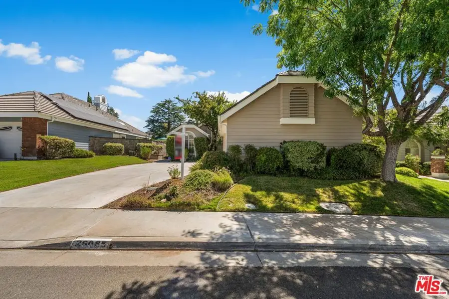 26065 Bellis Drive, Valencia, CA 91355 - Image #2
