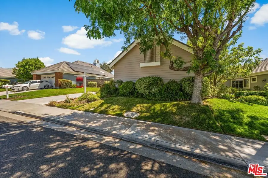 26065 Bellis Drive, Valencia, CA 91355 - Image #3