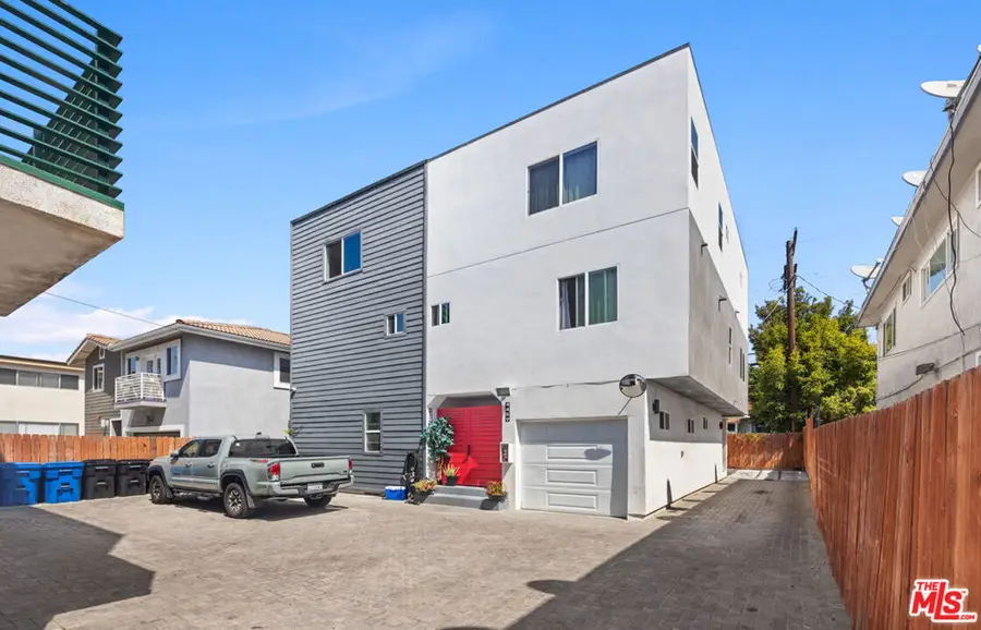 4457 Rosewood Avenue, Los Angeles, CA 90004 - Image #2