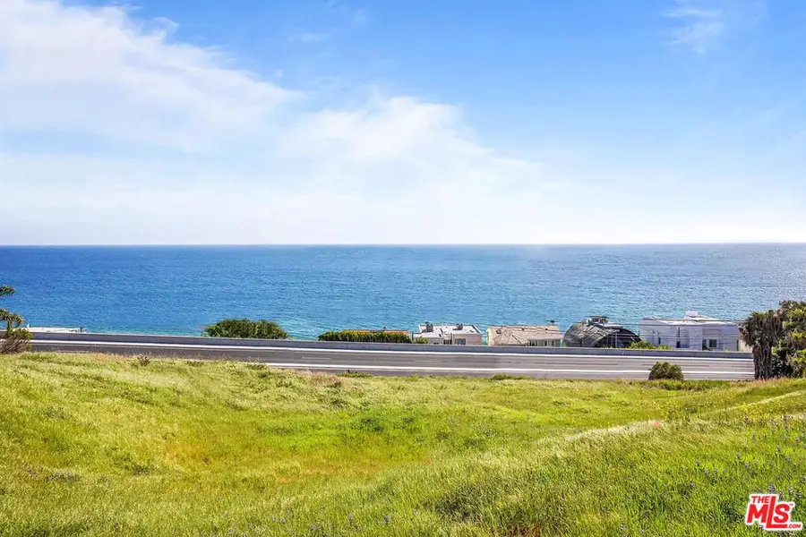 27136 Sea Vista, Malibu, CA 90265 - Image #2