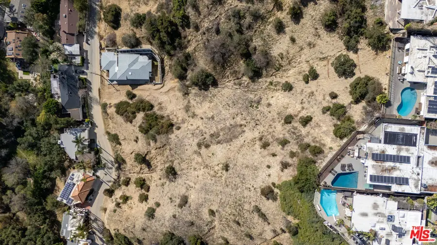 3573 Camino De La Cumbre, Sherman Oaks, CA 91423 - Image #3