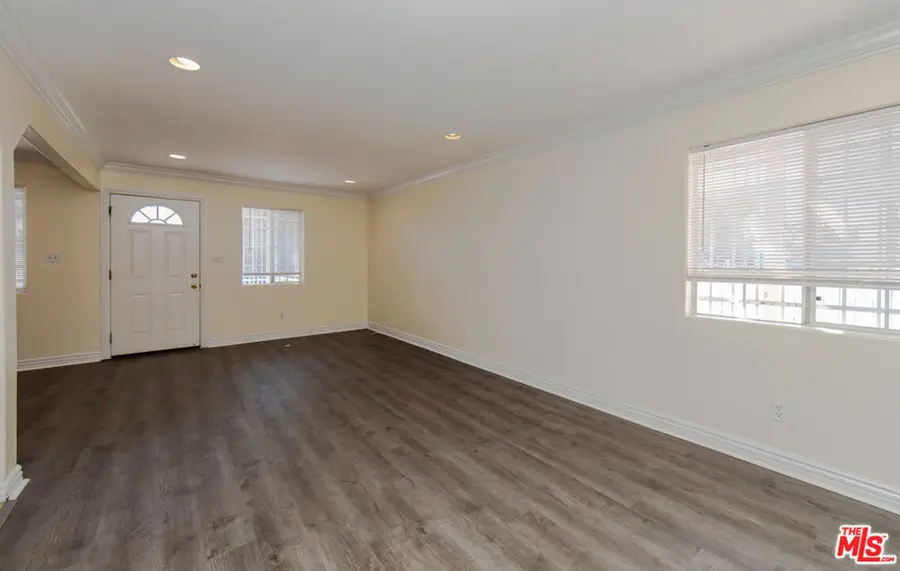 6323 S San Pedro Street, Los Angeles, CA 90003 - Image #3