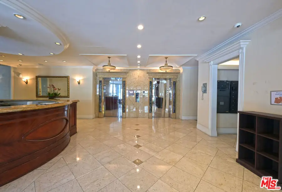 969 Hilgard Avenue #1008, Los Angeles, CA 90024 - Image #3