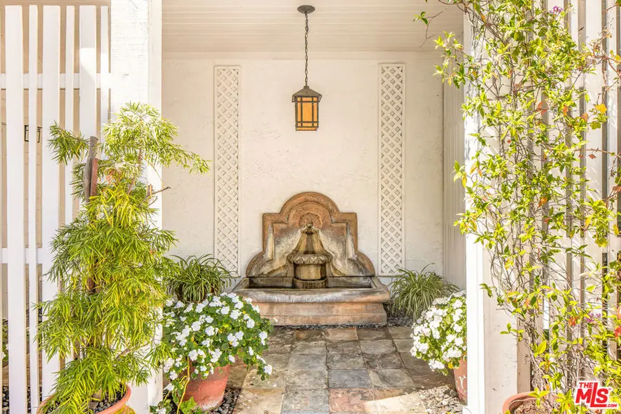 1647 N Beverly Glen Boulevard, Los Angeles, CA 90077 - Image #2