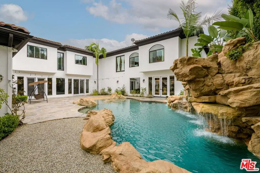 4705 Los Feliz Boulevard, Los Angeles, CA 90027 - Image #1