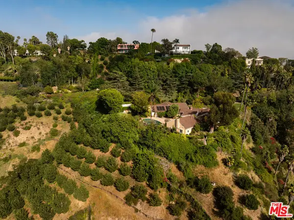 1037 Bel Air Court, Los Angeles, CA 90077