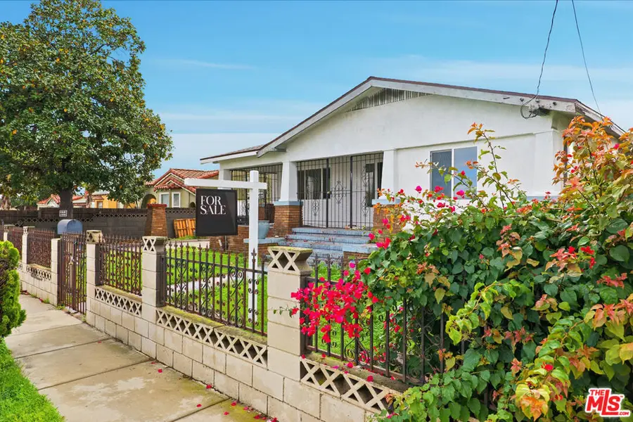 1526 W 105th Street, Los Angeles, CA 90047 - Image #2