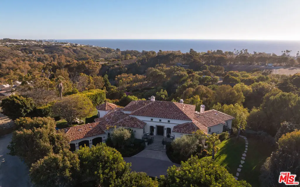 6110 Merritt Drive, Malibu, CA 90265 - Image #1