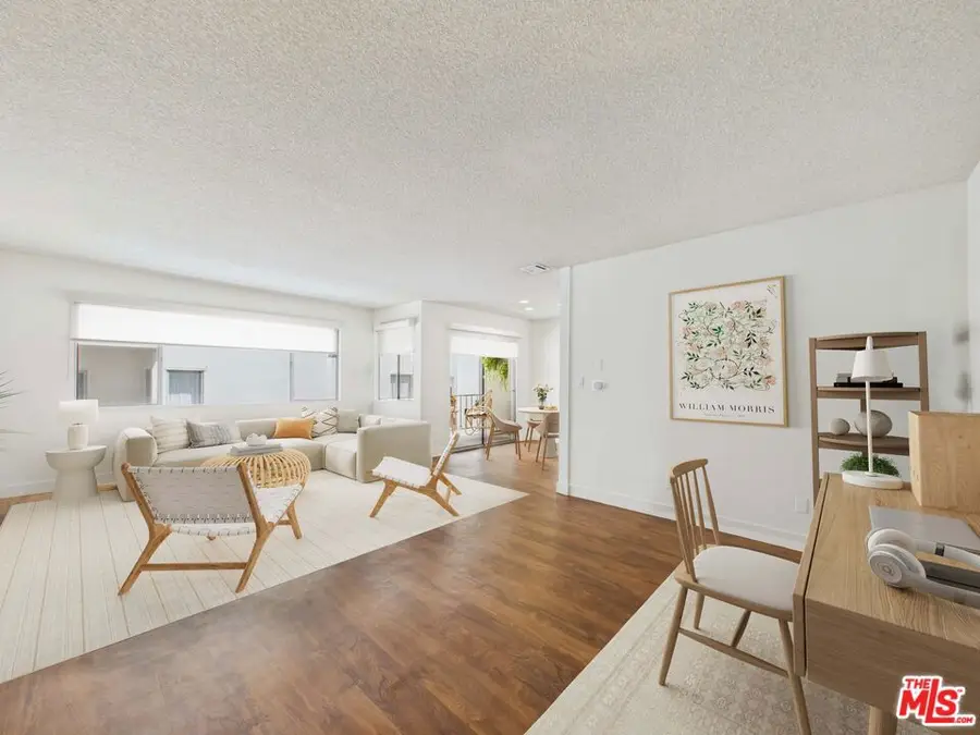 4573 Willis Avenue, Sherman Oaks, CA 91403 - Image #2