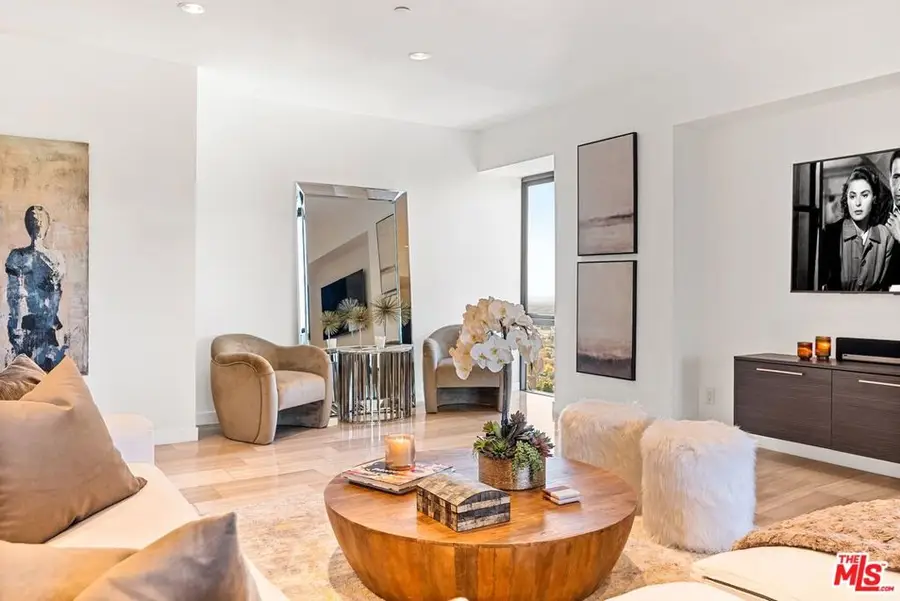 10445 Wilshire Boulevard #1905, Los Angeles, CA 90024 - Image #3