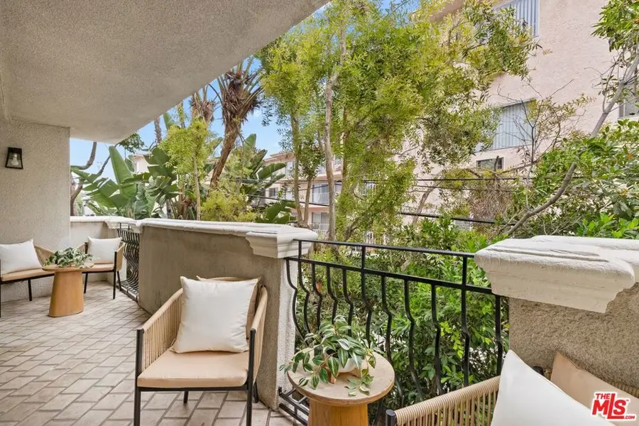 1630 S Bentley Avenue #202, Los Angeles, CA 90025 - Image #3