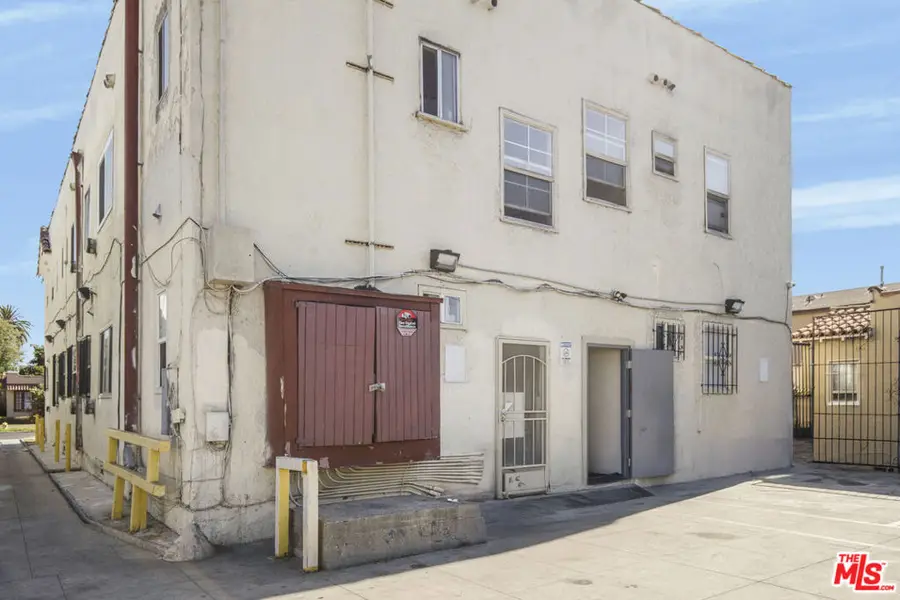 1103 W 64th Street, Los Angeles, CA 90044 - Image #3