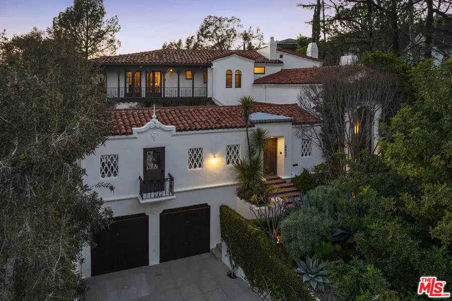 2417 Nottingham Avenue, Los Angeles, CA 90027 - Image #3