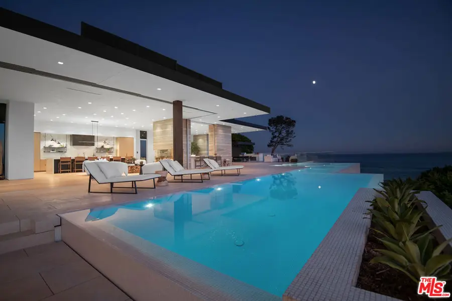 26946 Pacific Coast Hwy, Malibu, CA 90265 - Image #2