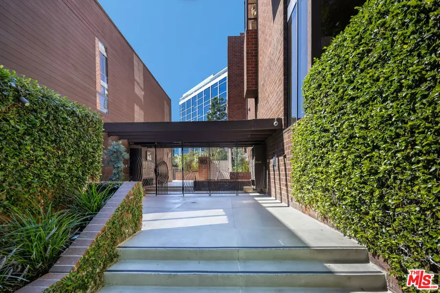 1033 Carol Drive #PH3, West Hollywood, CA 90069 - Image #3