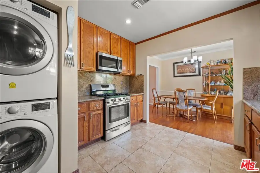 14019 Bessemer Street, Van Nuys, CA 91401 - Image #2